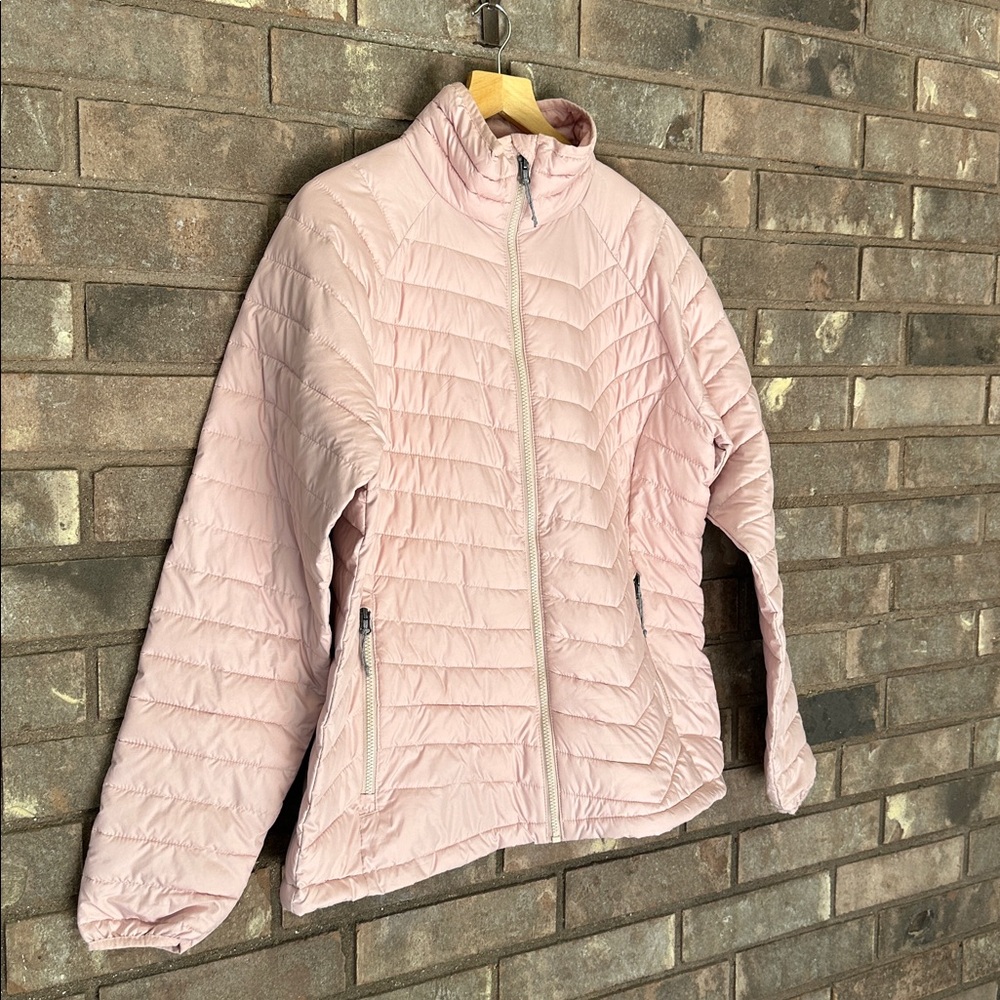 Columbia Women's Puffer Jacket - Light Pink - Picture 10 of 10